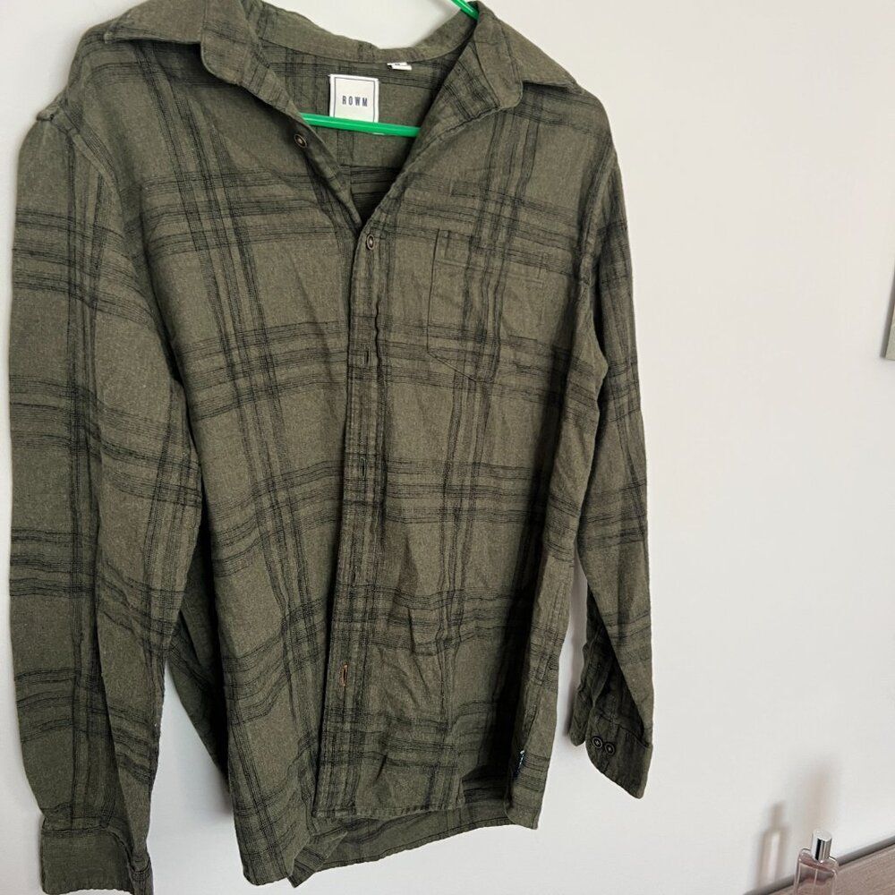 Rowm green button down size‎ M - Picture 2 of 7